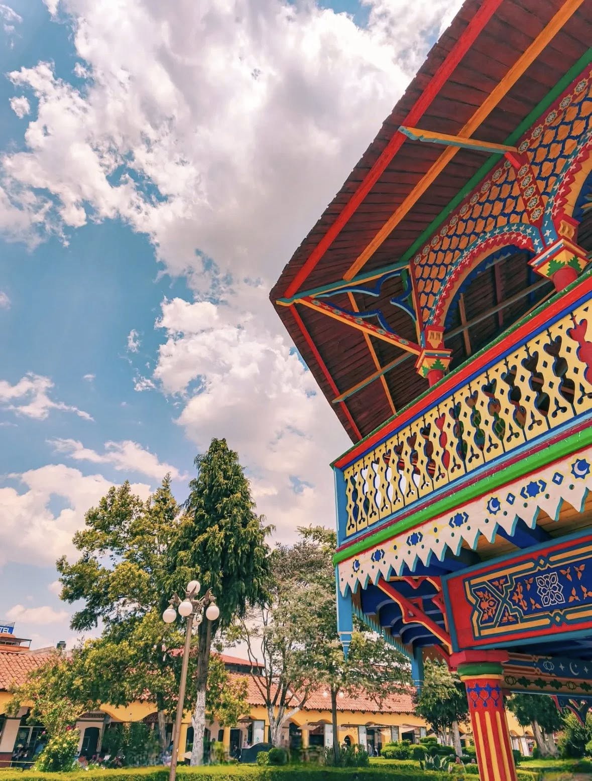 Paisaje colorido de pueblo mágico